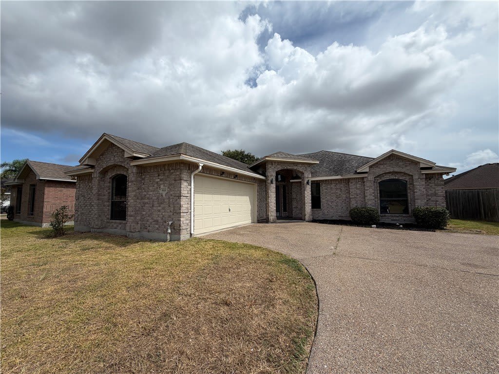 6830 Round Table Street – photo 1