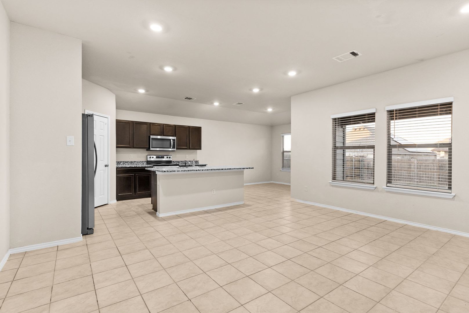 9506 Murandy Dr – photo 5