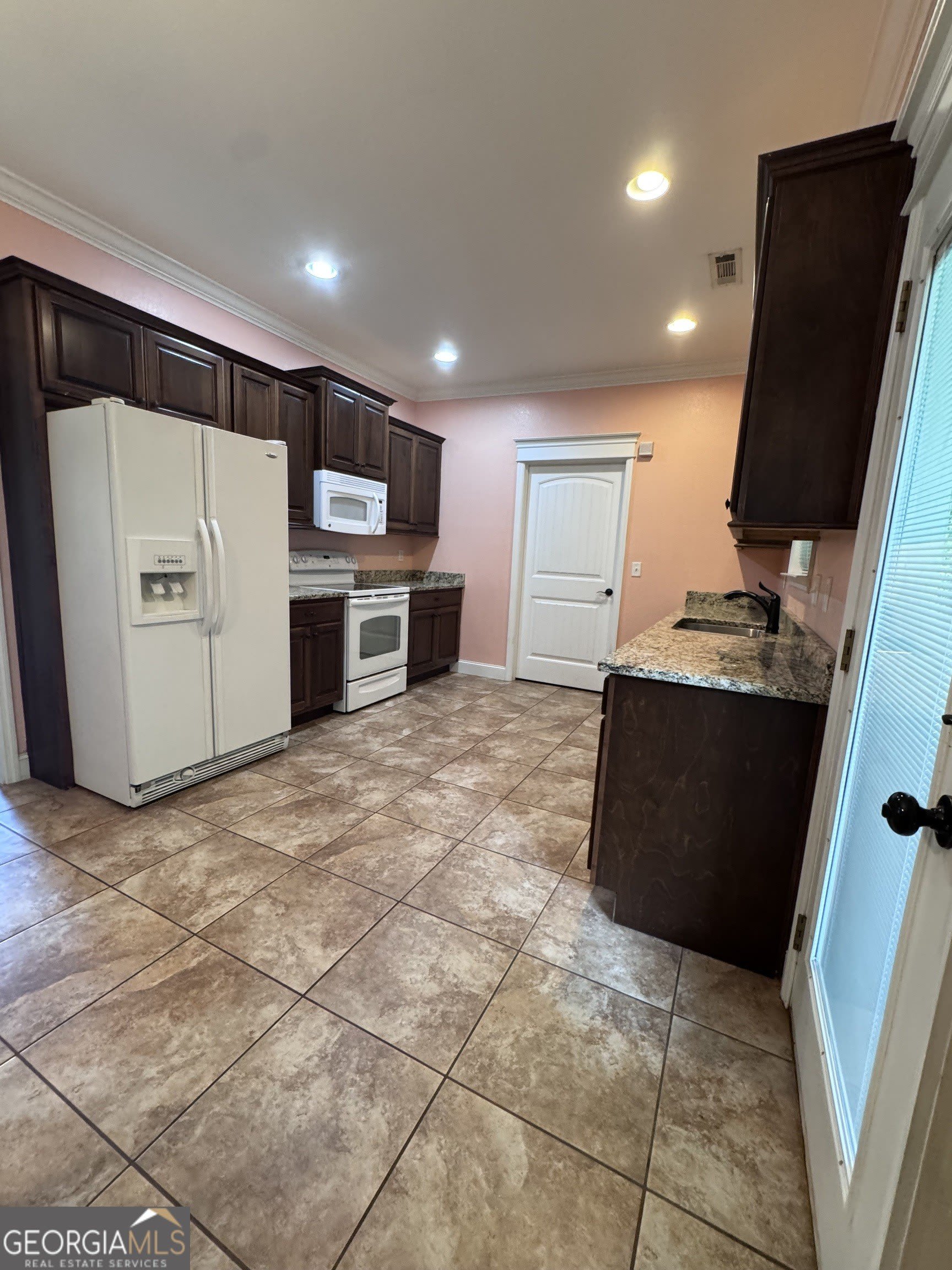 217 Guyler Street – photo 3