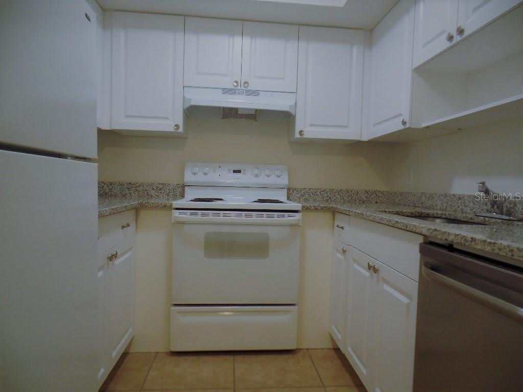 1240 70Th Street N – photo 5
