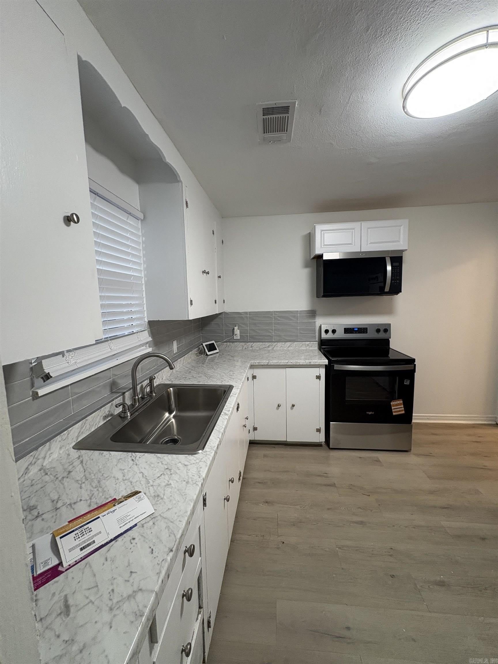 2117 W 19Th Street – photo 5