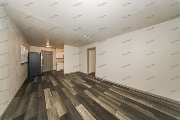 1615 Magnolia Avenue – photo 5