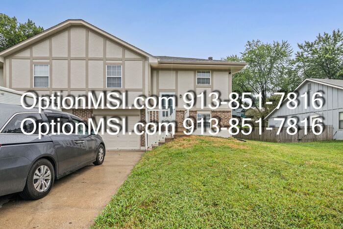 103 SE Greystone Drive – photo 3