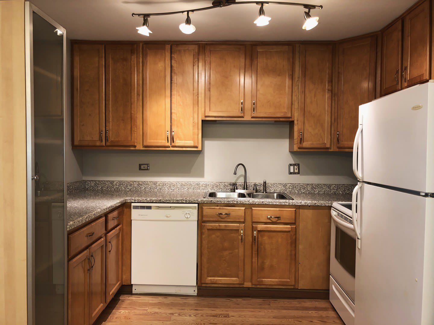 446 E Osage Lane – photo 5