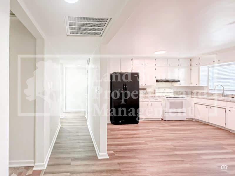 520 McKay Court – photo 4