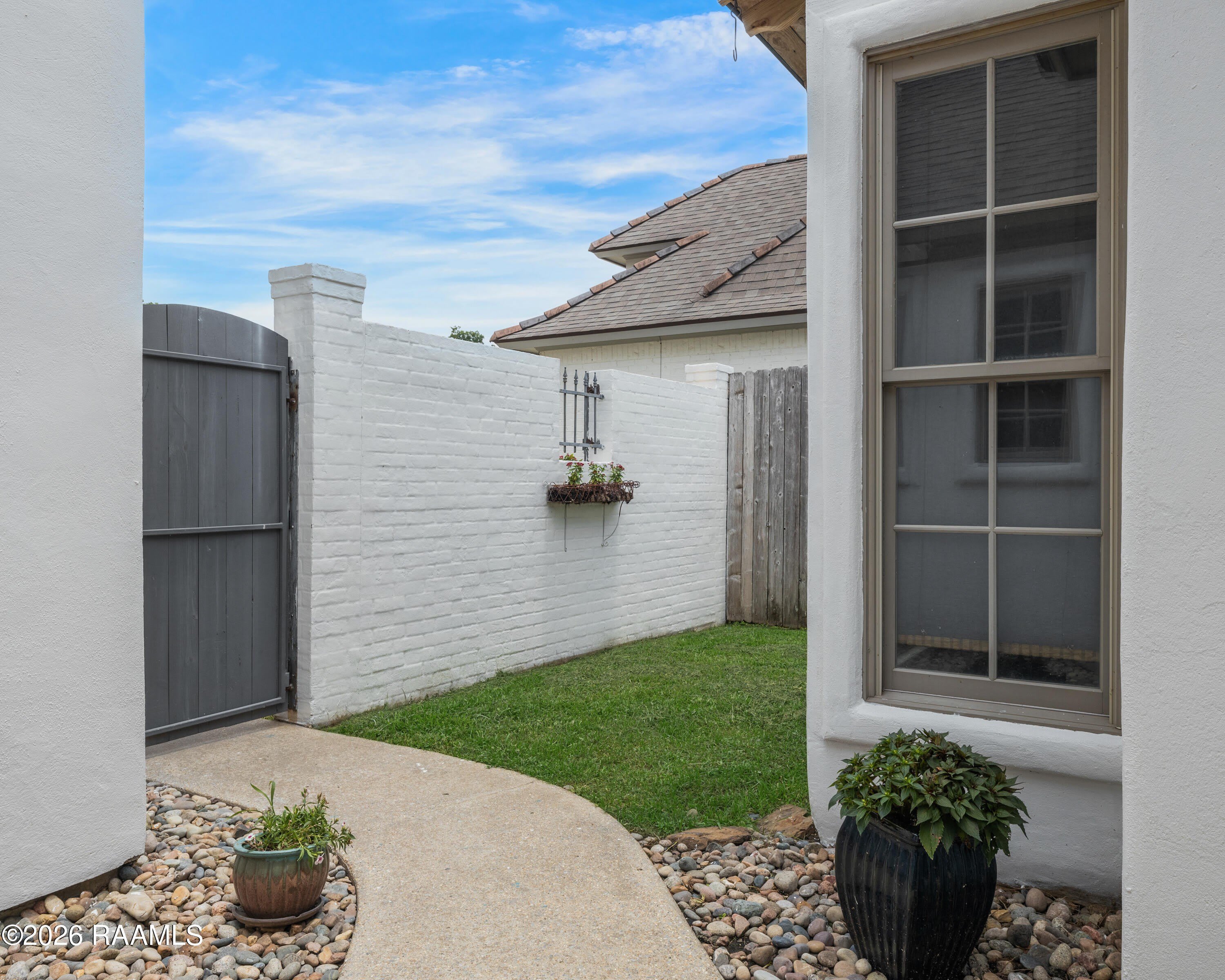 123 Croft Row – photo 2
