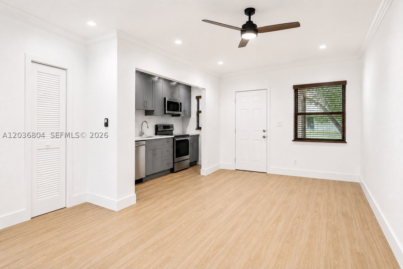 5839 SW 74th Ter – photo 4