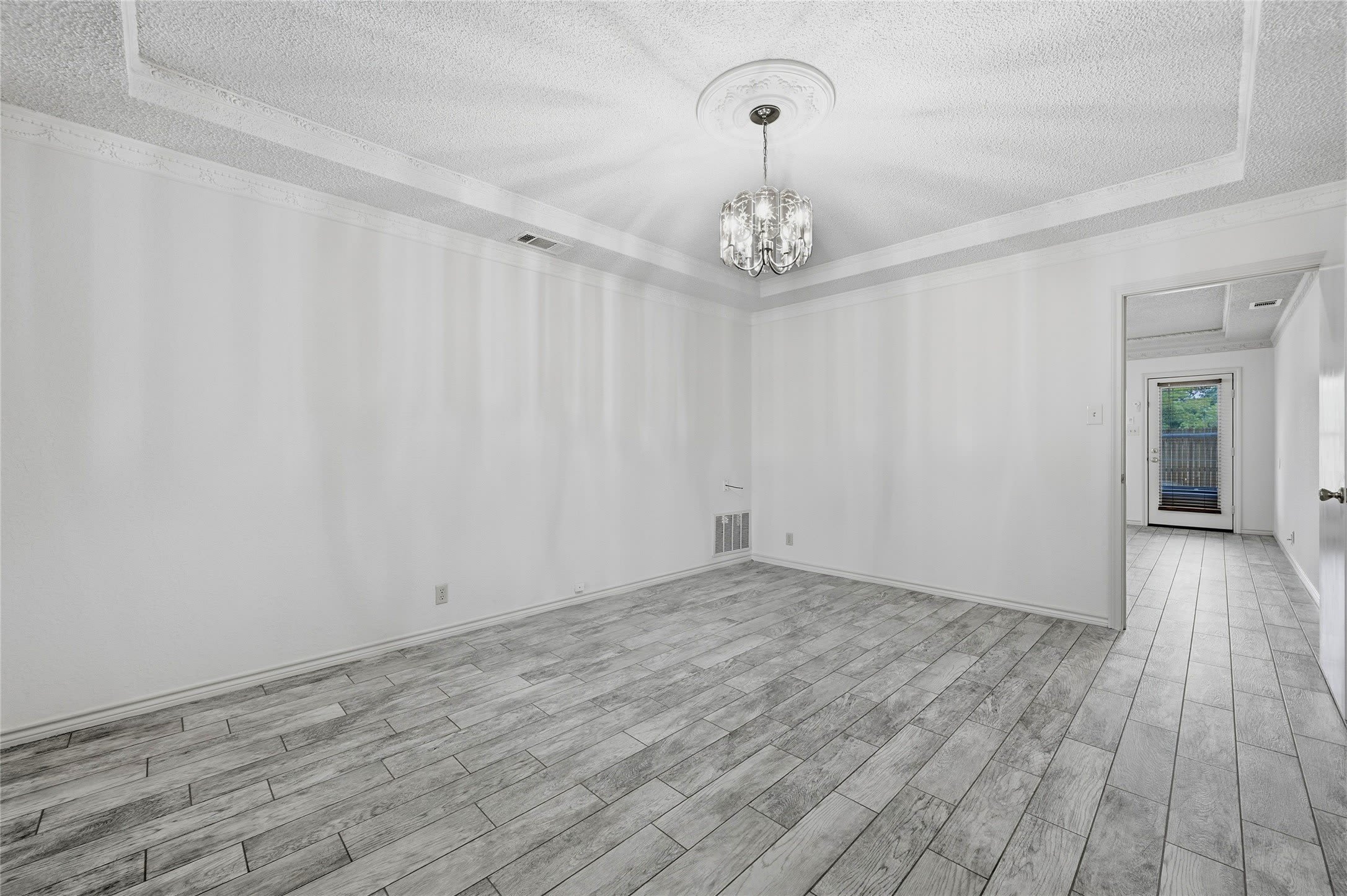 1908 Paula Drive – photo 5
