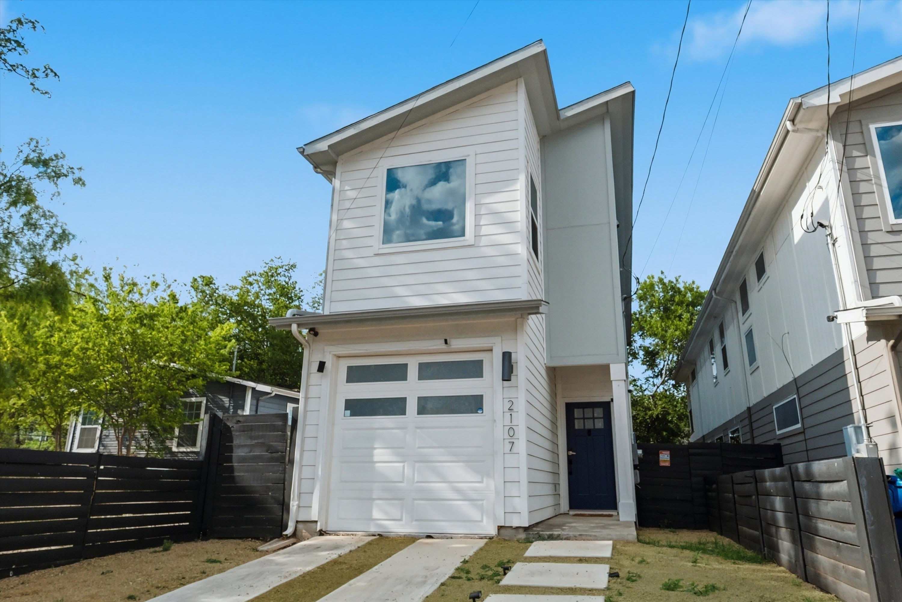 2107 Schley Avenue – photo 1