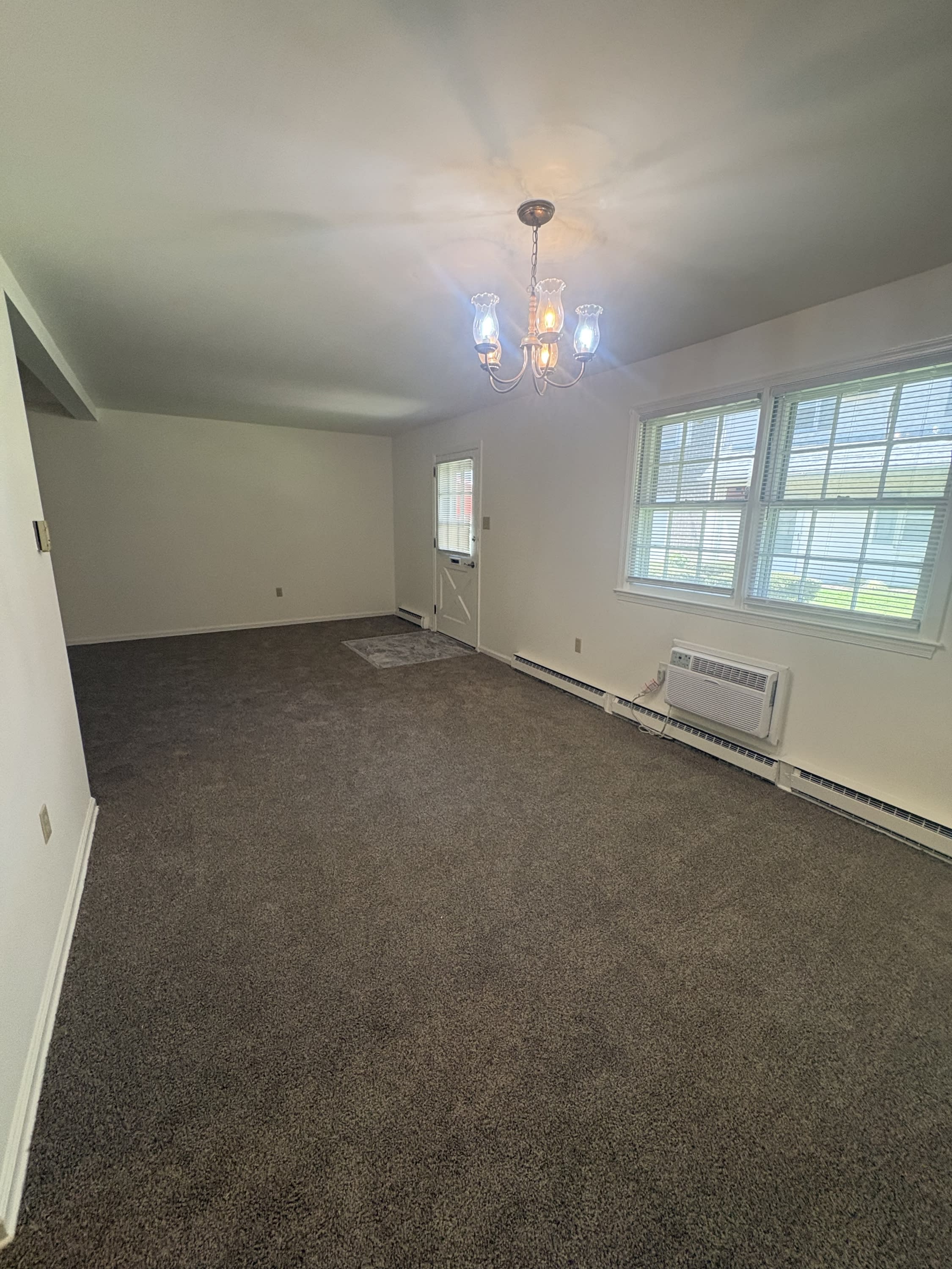 1110 Wayne Avenue – photo 3