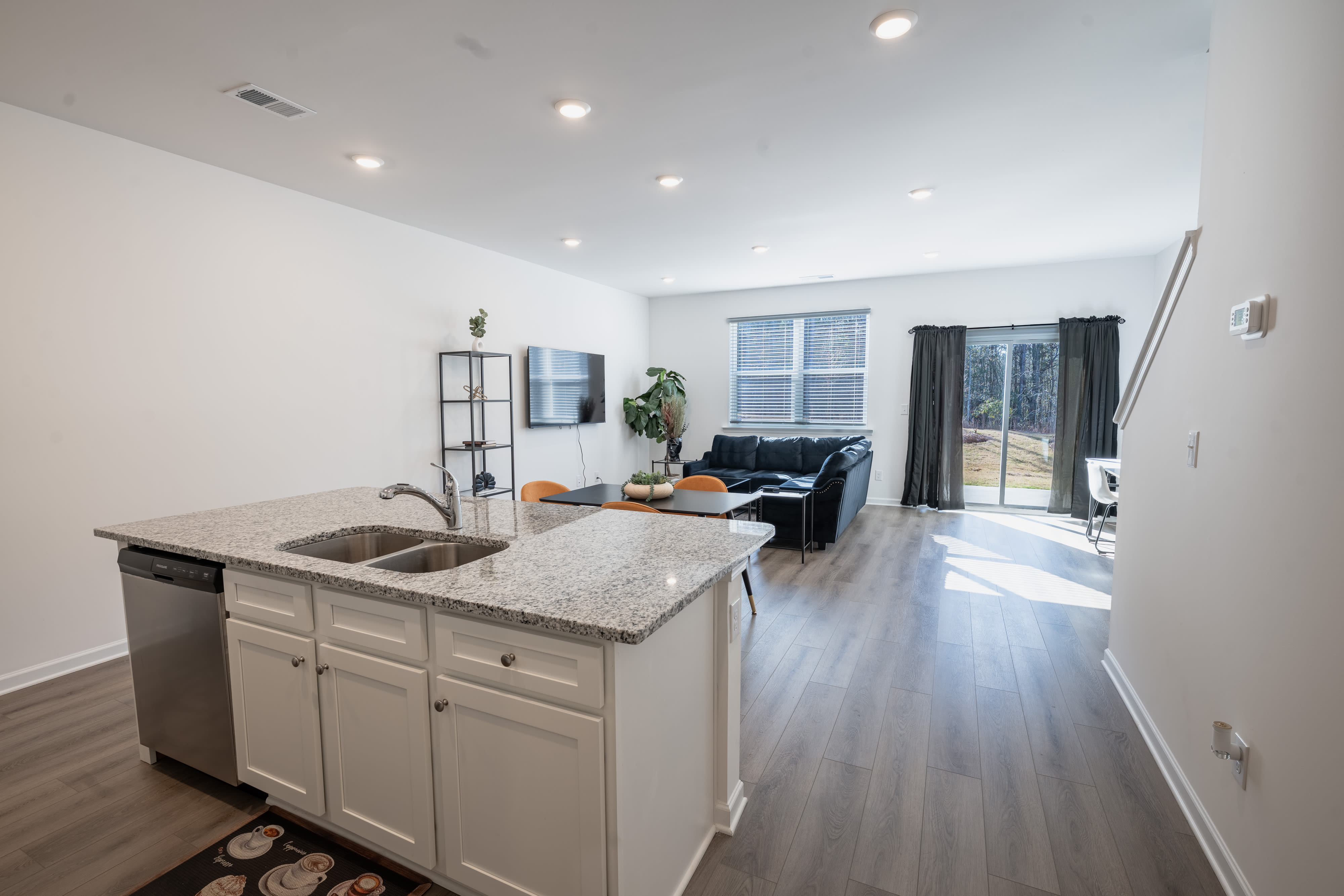 244 Kenoot Dr – photo 5