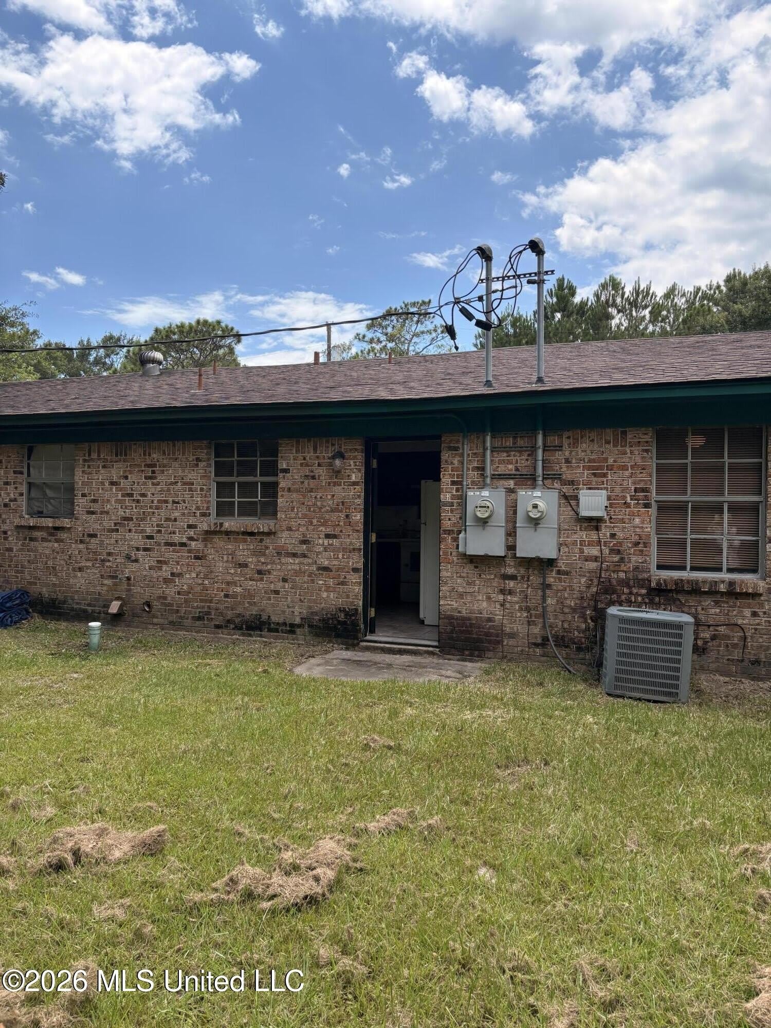 3020 Bemis Avenue – photo 3
