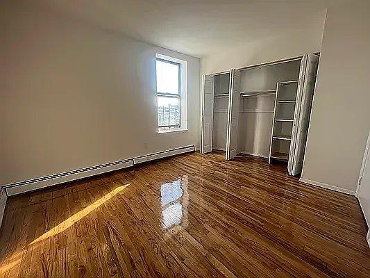 1358 Sheridan Avenue – photo 2