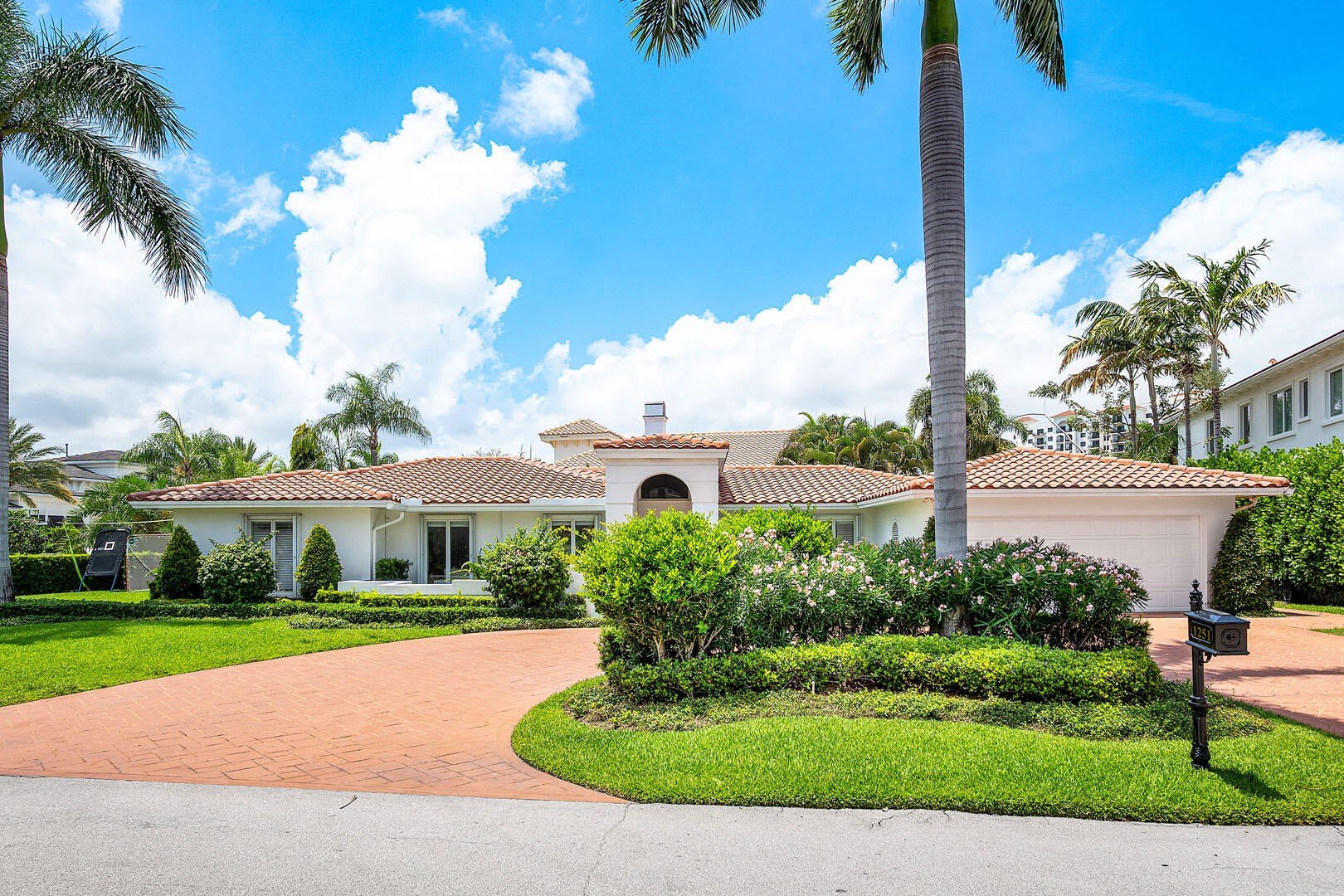 1251 Thatch Palm Drive – photo 5