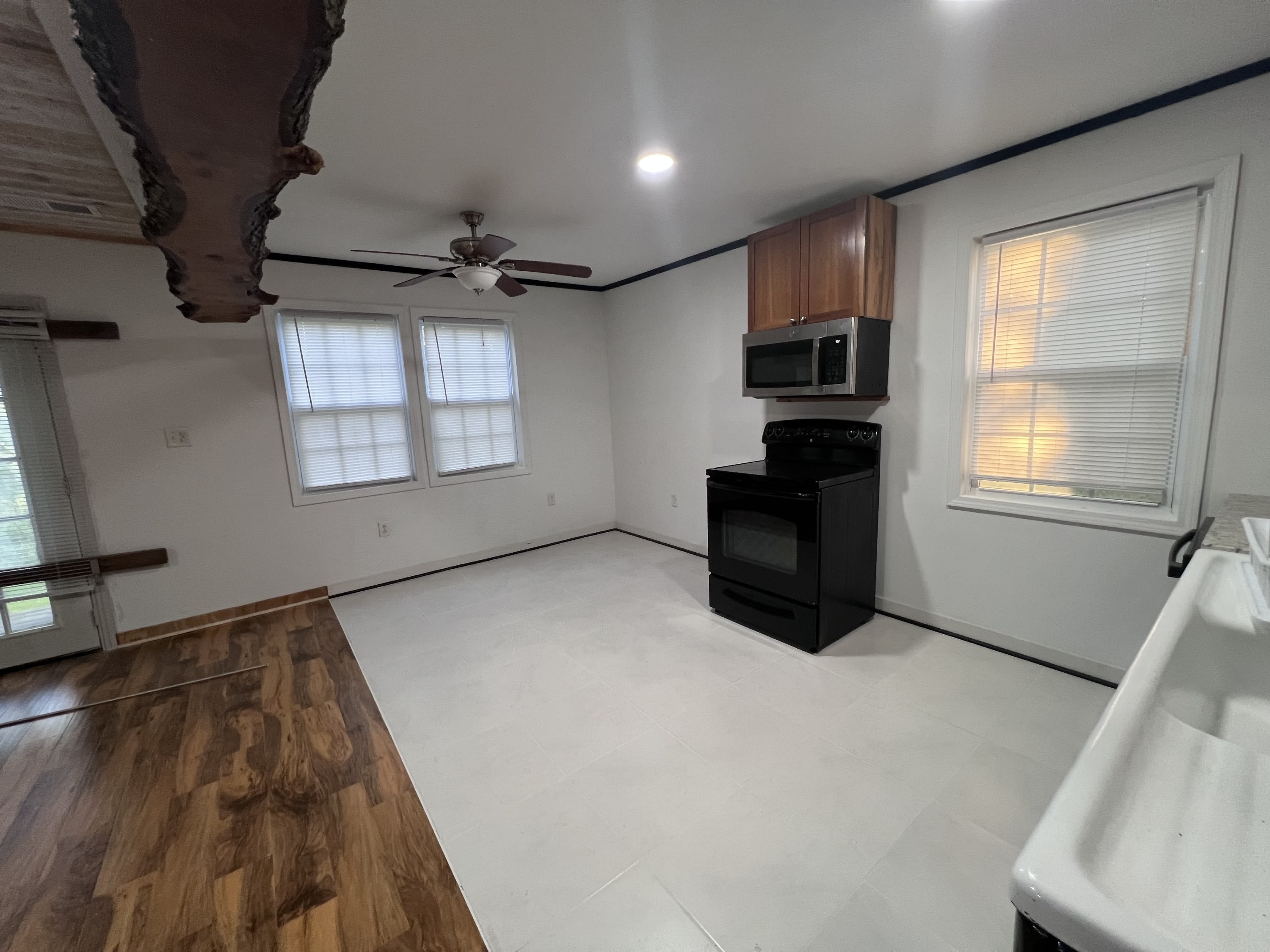 2040 Cambridge Avenue – photo 4