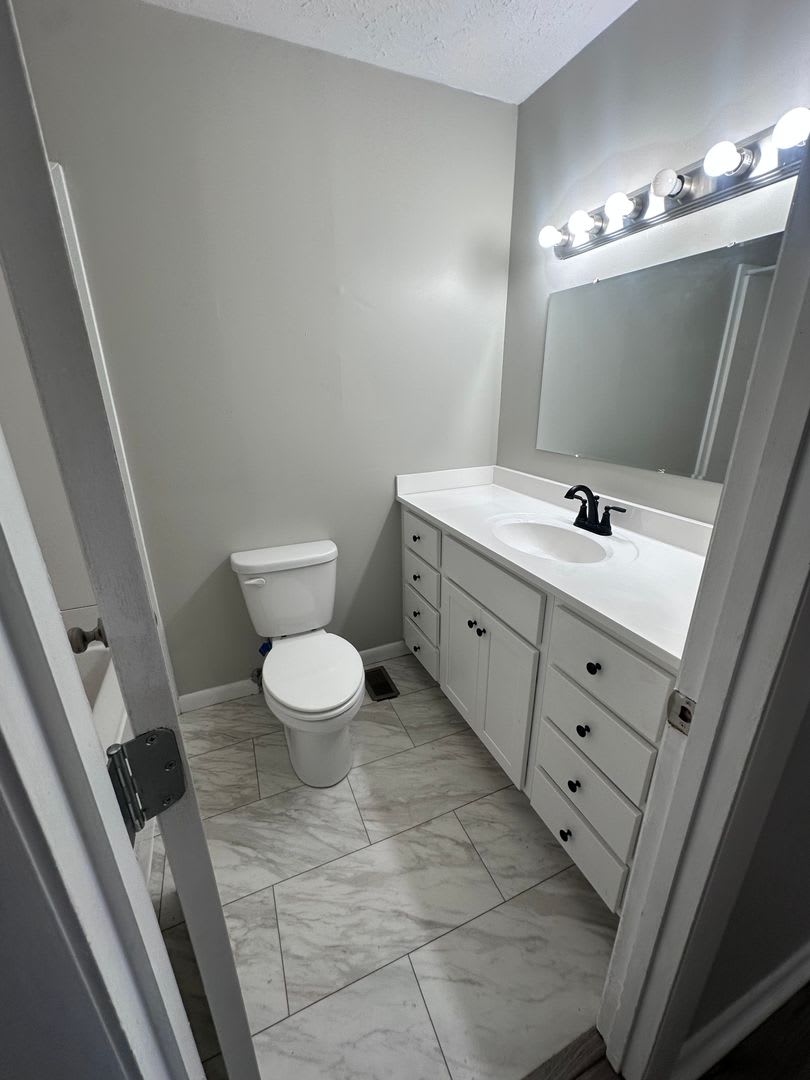 7043 Forest Park Blvd. – photo 5