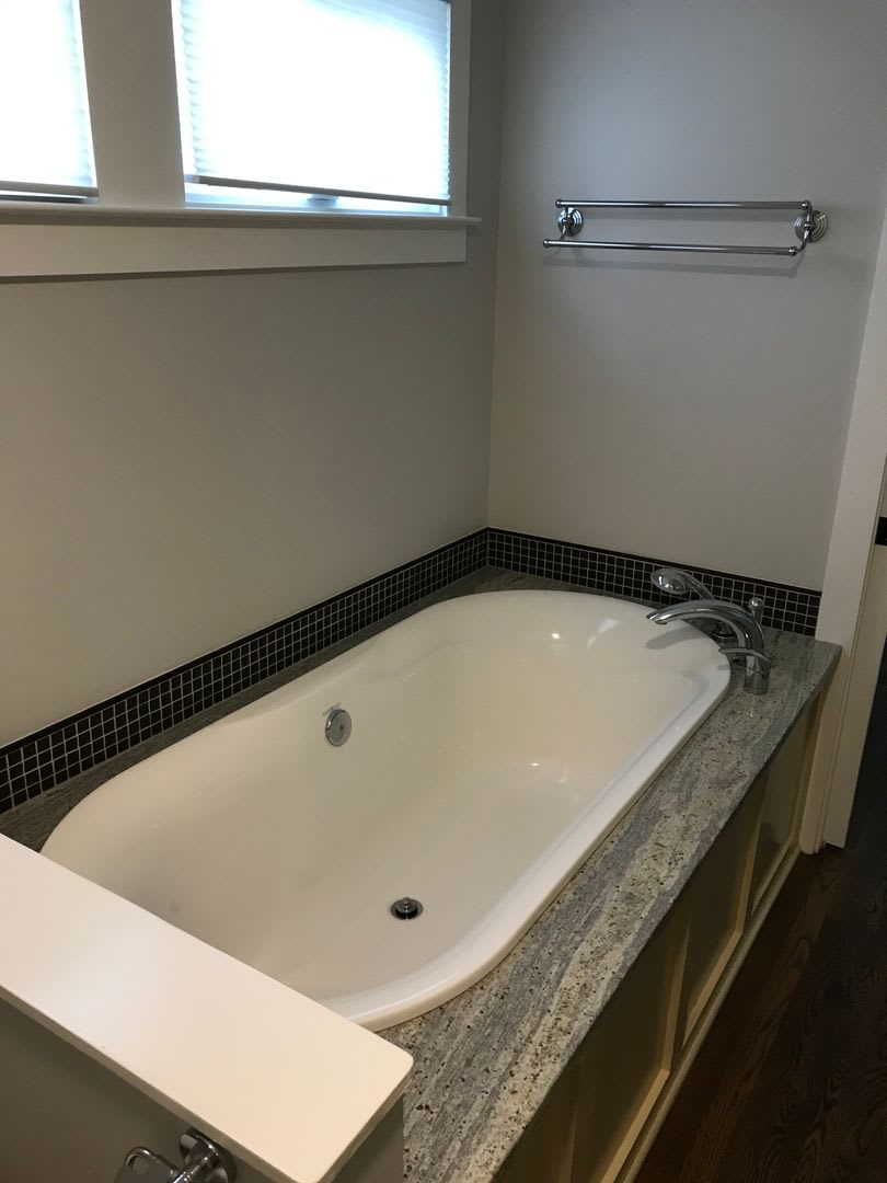 Private 3BR Home Near Wrightsville Beach with 2-Car Garage – photo 5