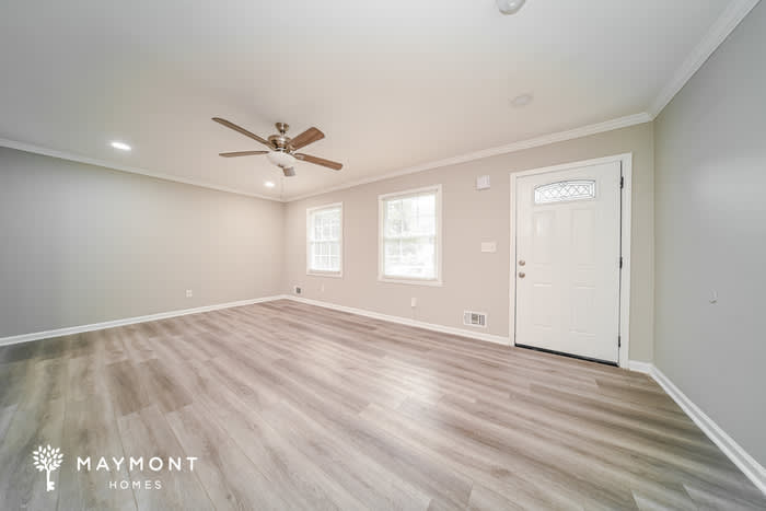 2504 Rex Road – photo 5