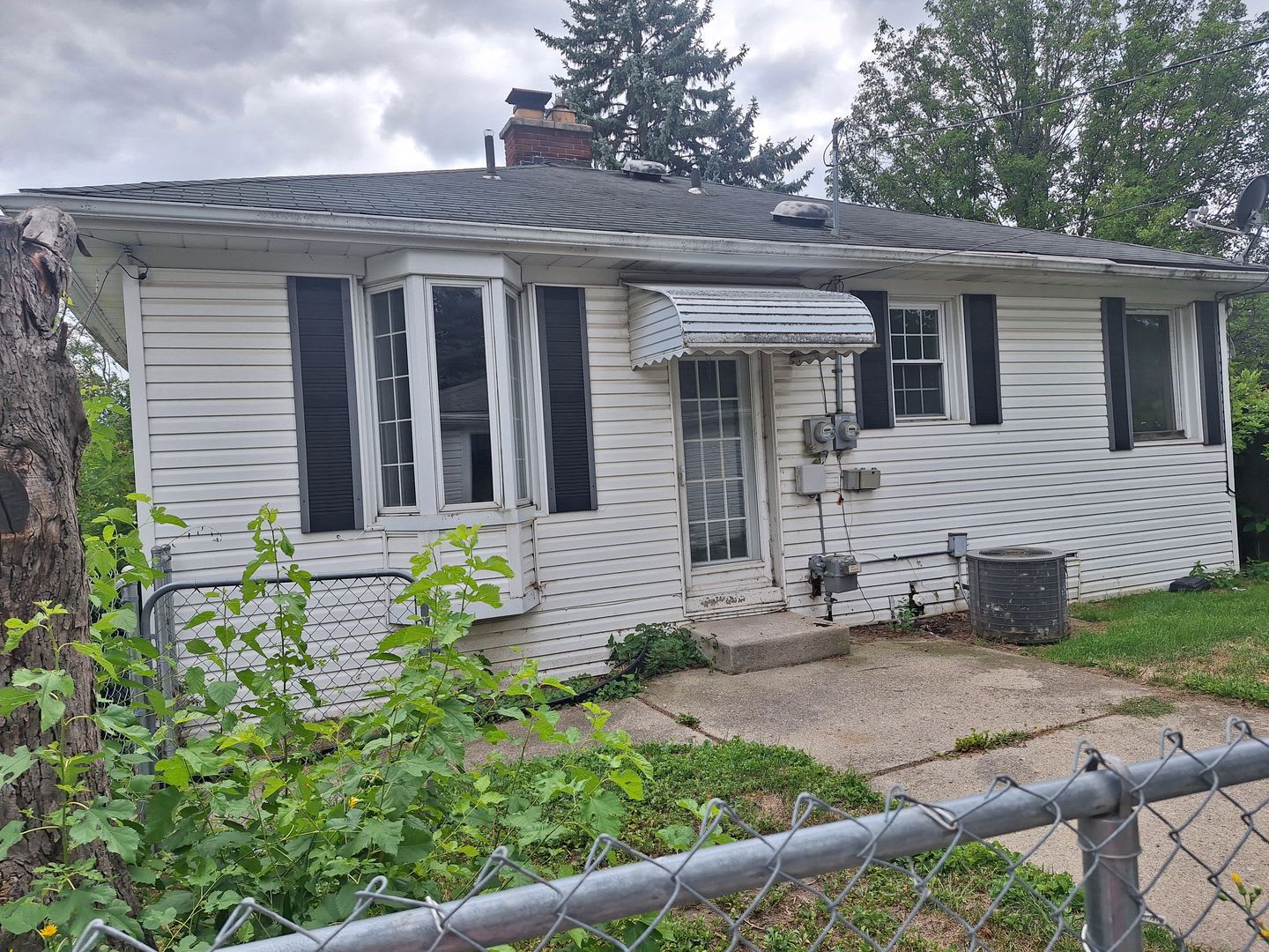 Adorable two bedroom home – photo 1