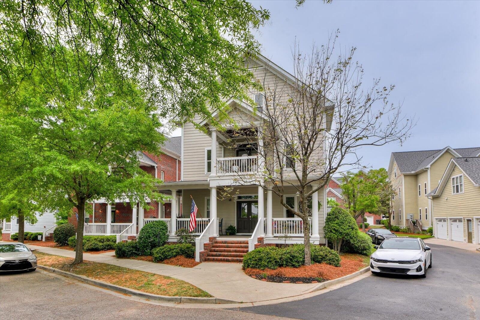 351 Landing Drive – photo 2