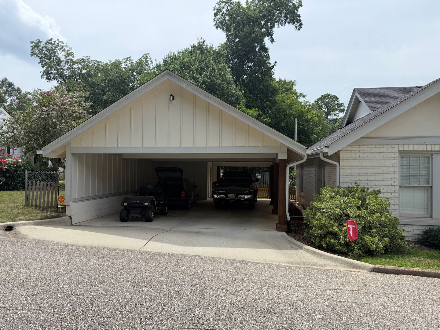 3 bed 2 bath in Historic Downtown Troy – photo 3