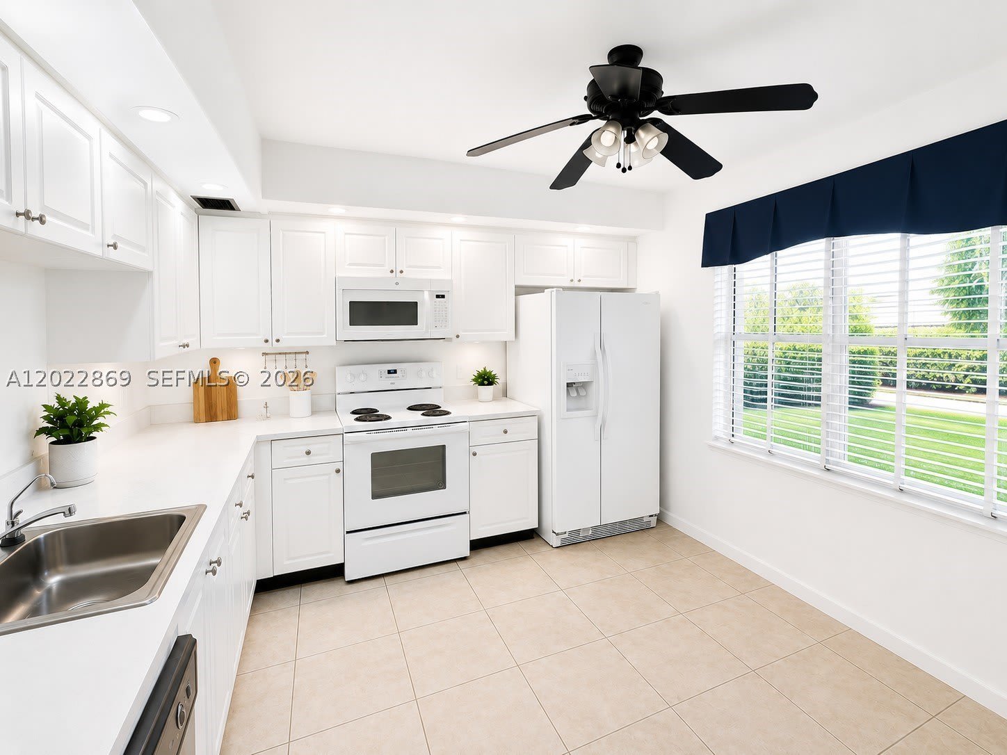 1200 SW 125th Ave – photo 1