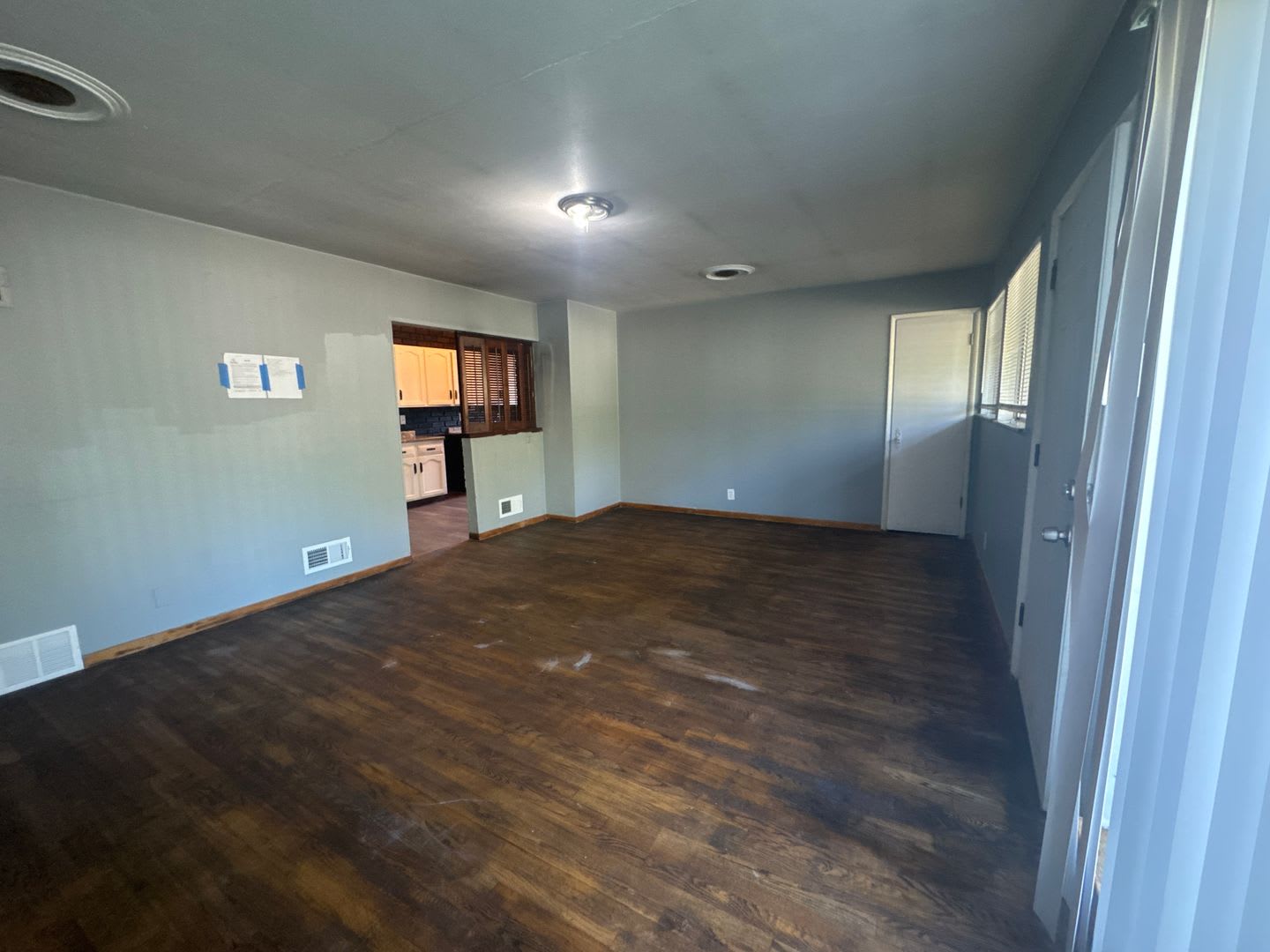 3 Bedroom, 1 Bath House on Cul De Sac! – photo 3