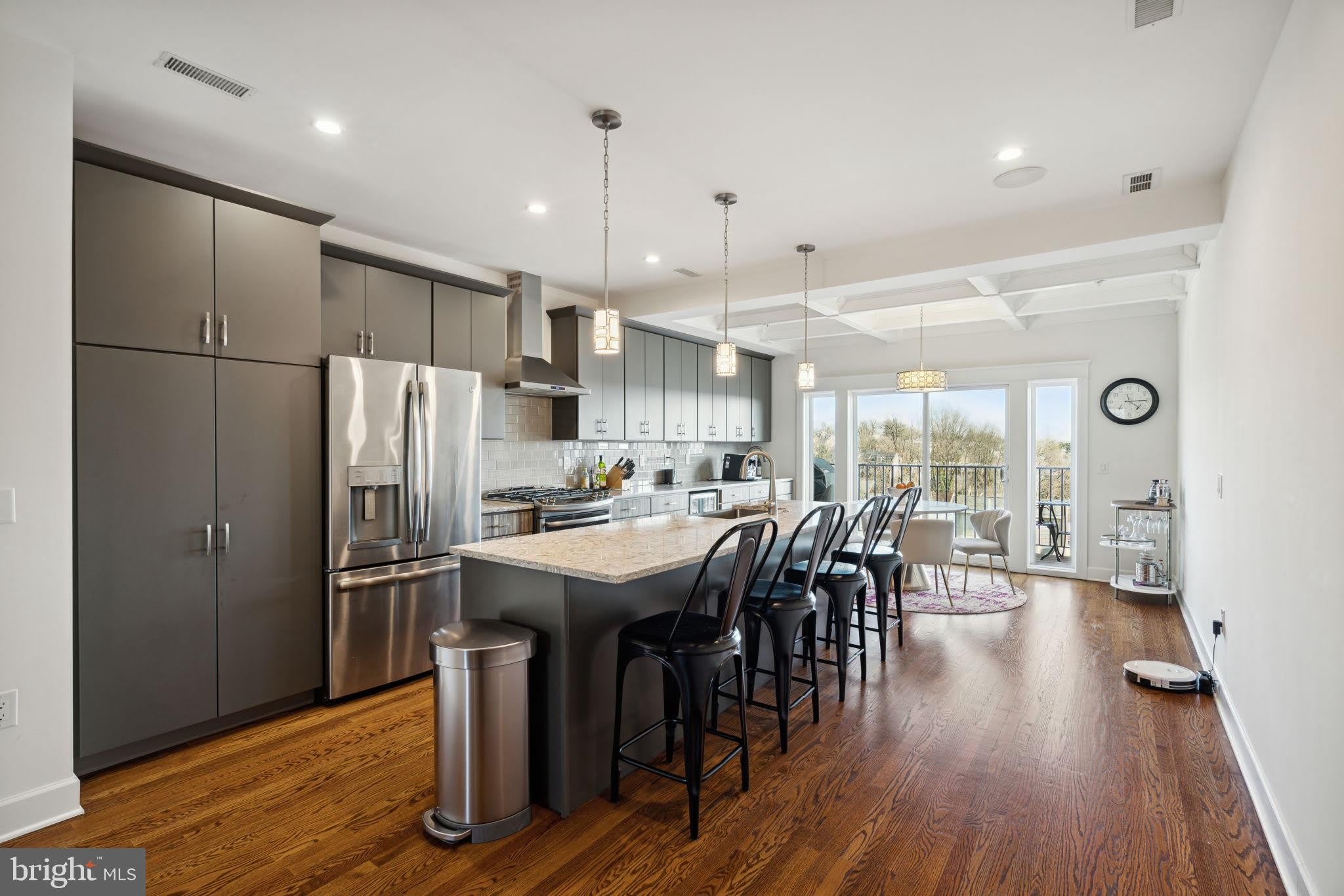 325 Wright Street – photo 2