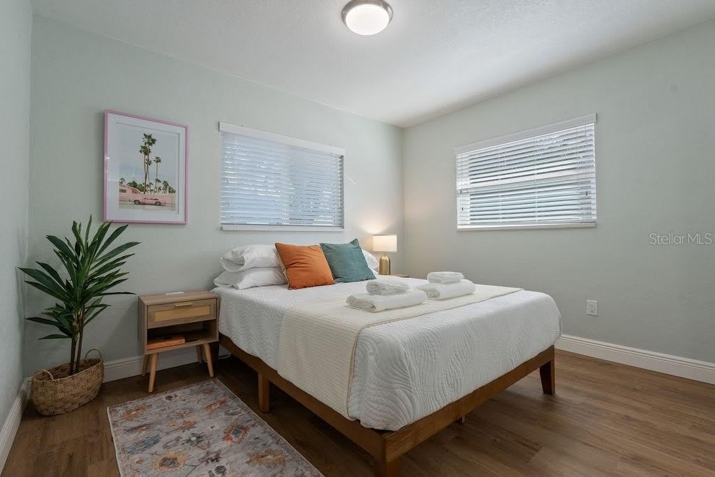 11987 MAPLE Street – photo 5