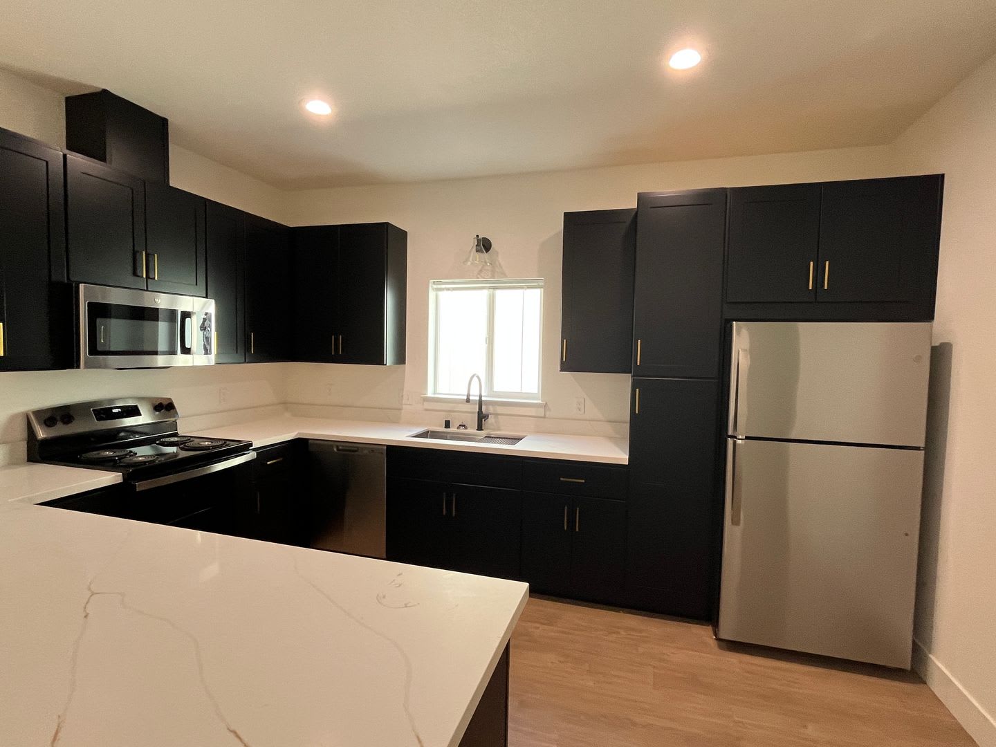 Brand New Build on Old Alturas – photo 5