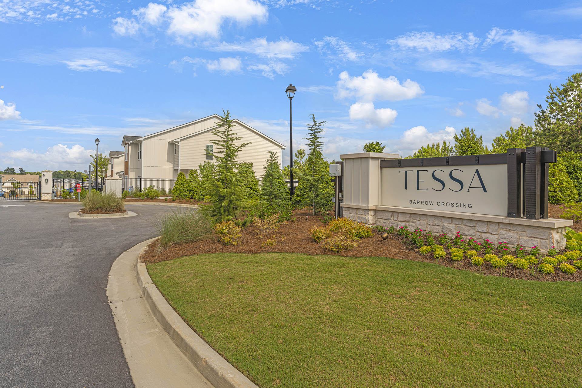Tessa Barrow Crossing Townhomes – photo 2