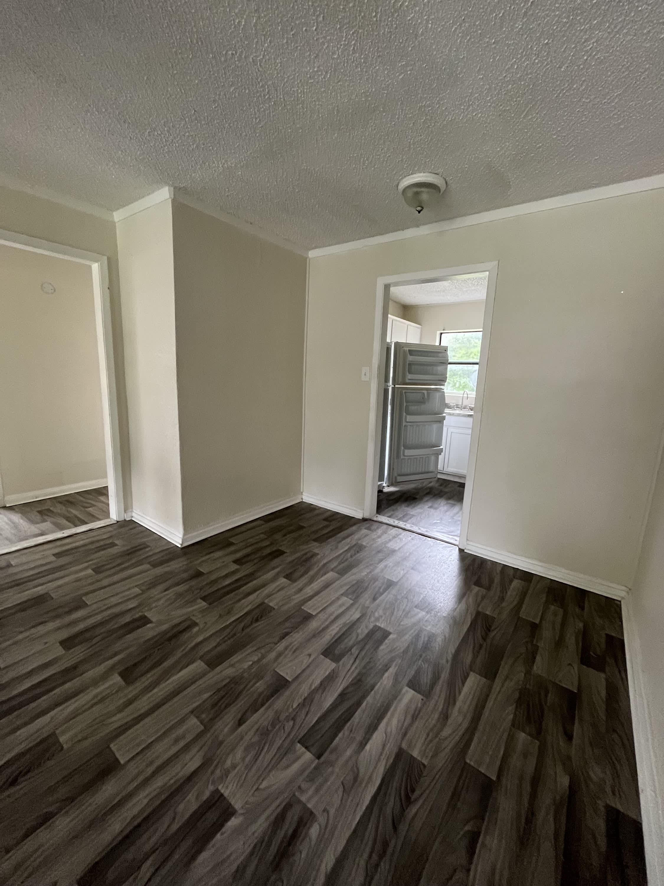 1708 Duncan Avenue – photo 1