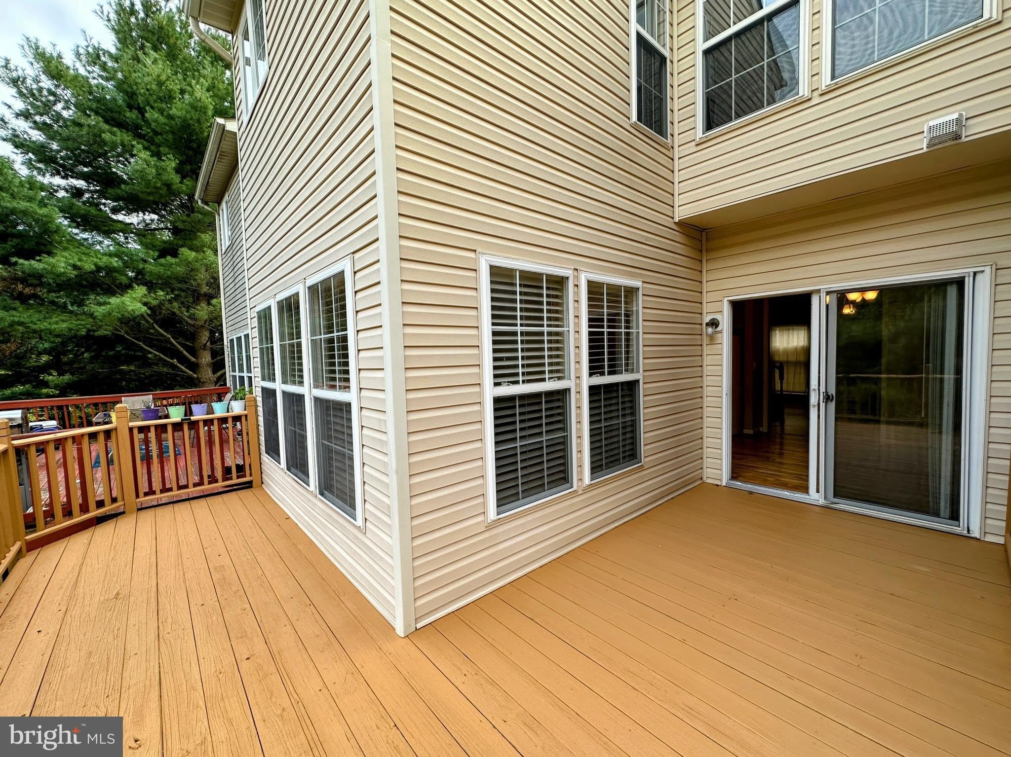 6135 NEWPORT Terrace – photo 5