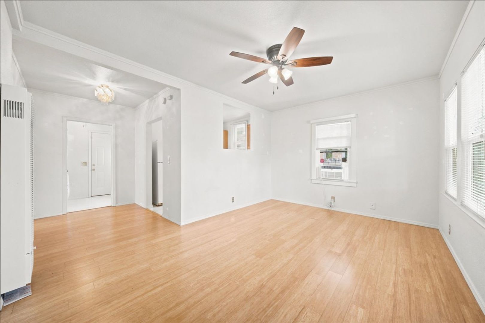 4932 11th Ave – photo 4