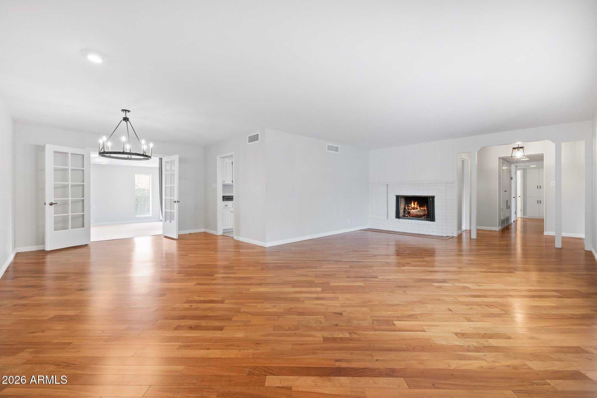 4909 E FLOWER Street – photo 4