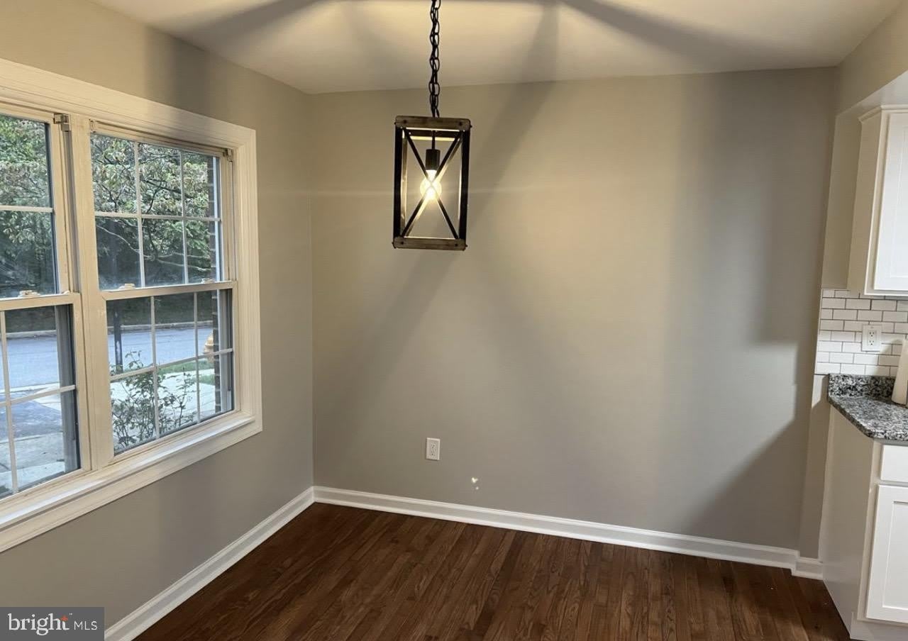5748 YELLOWROSE Court – photo 2