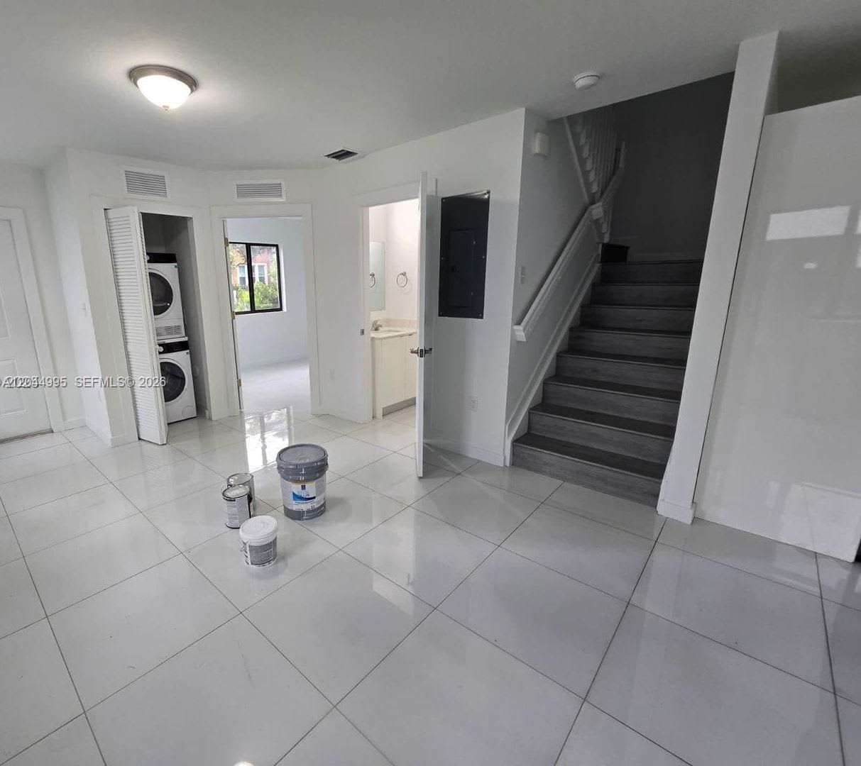 2771 NW 43rd Terrance 2771 2771, Miami, FL 33142 – photo 2