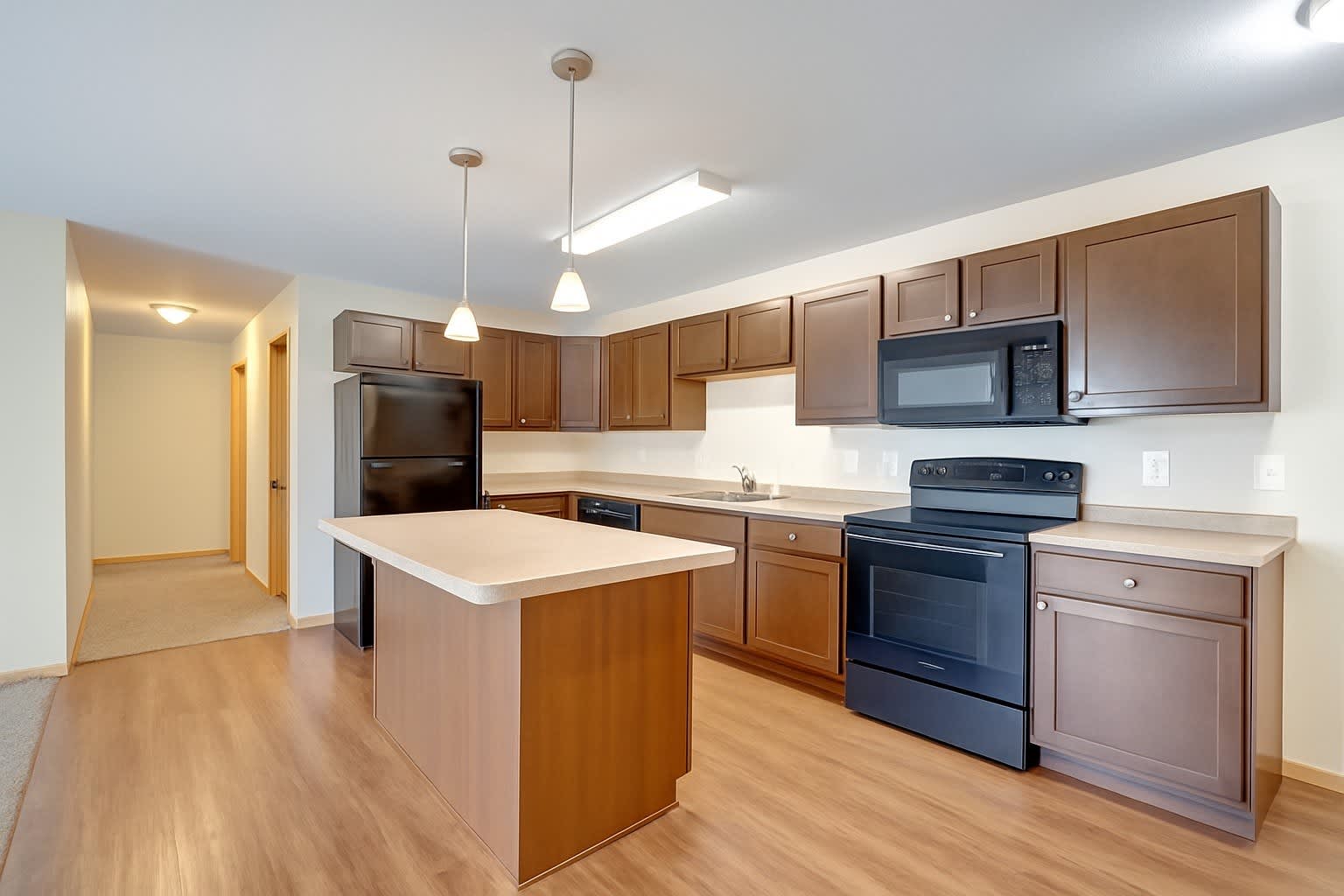 Pheasant Ridge I Apartments – photo 2