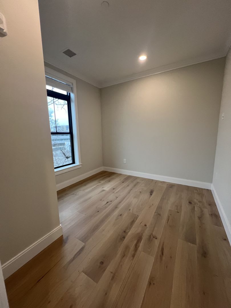Allston 4.5 Bed / 3 Bath – No Broker Fee – New Construction – 9/1 – photo 5