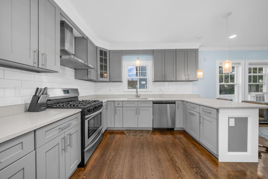 72 Main St. – photo 4