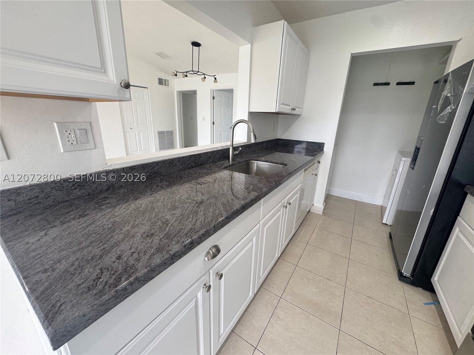 11002 SW 122nd Pl – photo 4
