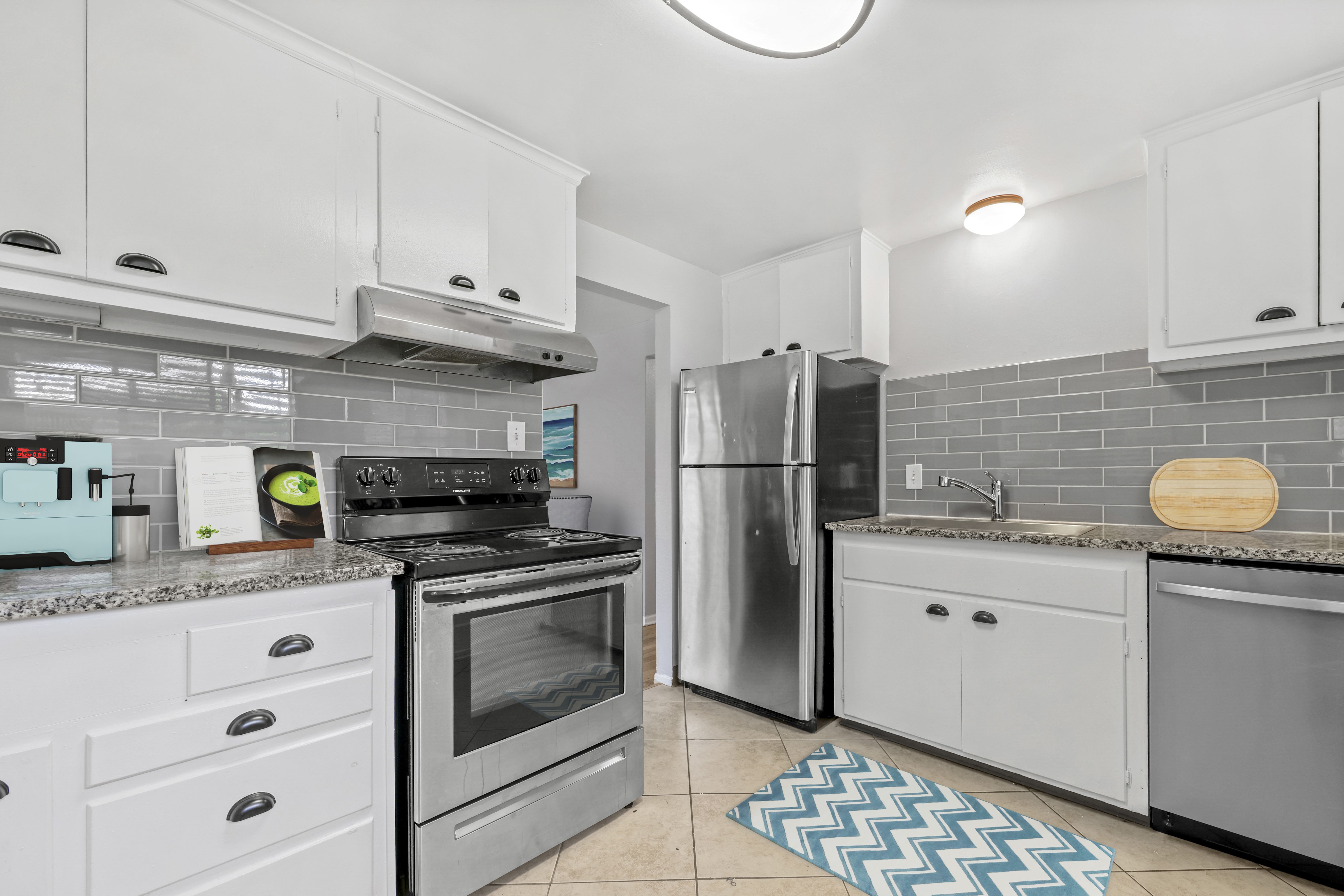 1213 Vance Street – photo 1