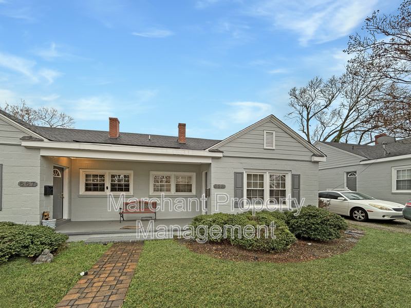 665 Ravenel Street – photo 1