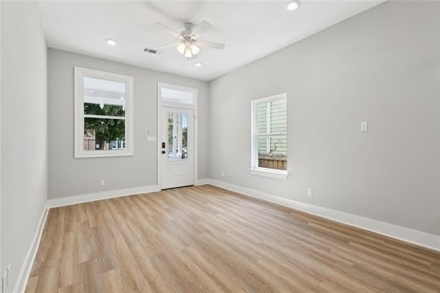 1614 LEONIDAS Street – photo 4