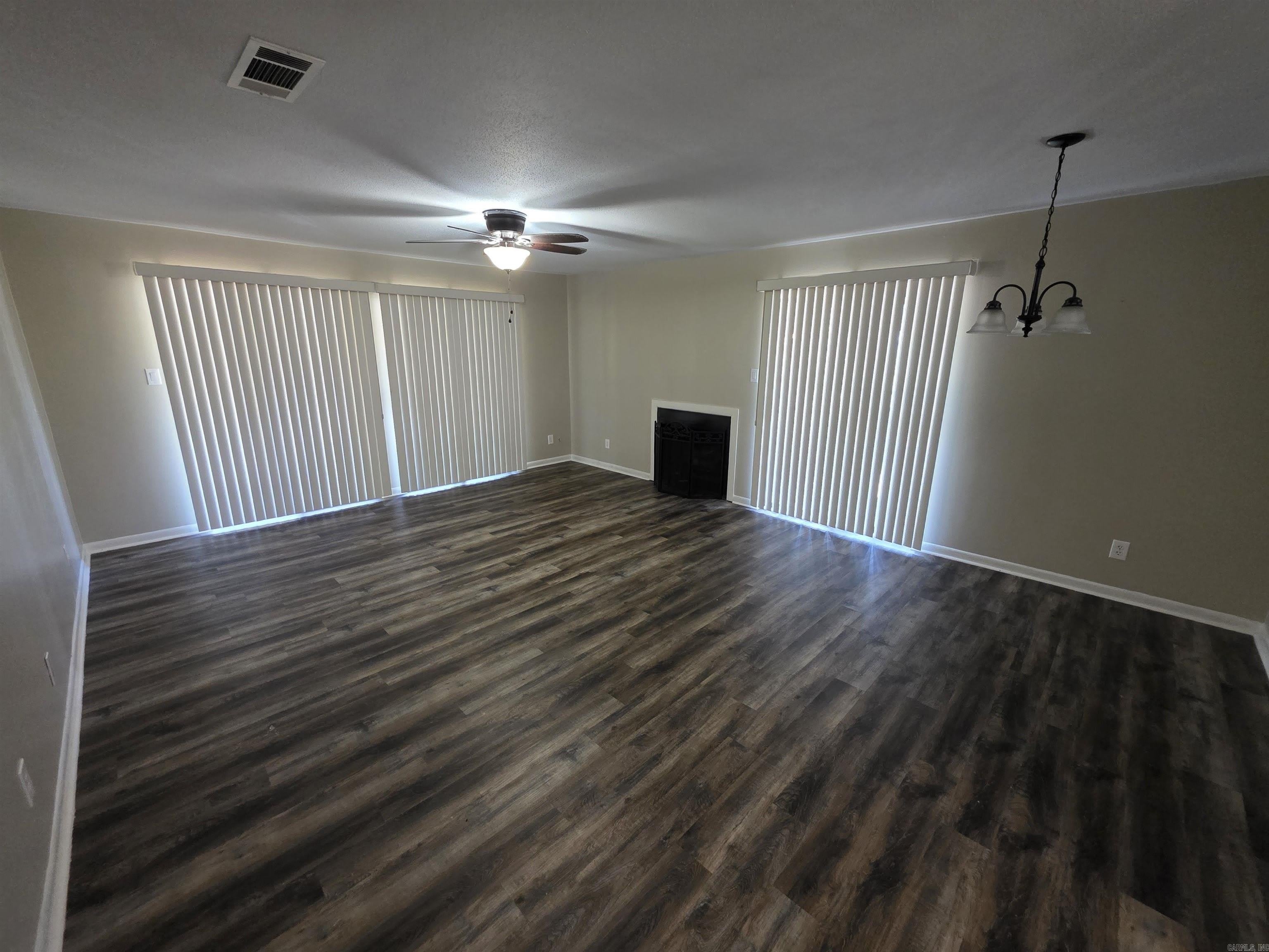 518 Green Mountain Drive – photo 2
