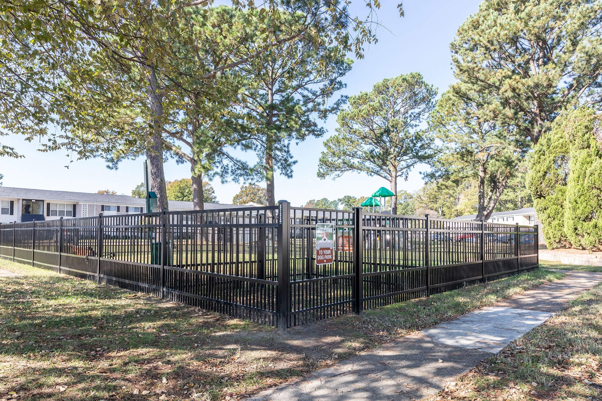 Newport Landing Apartments – photo 3