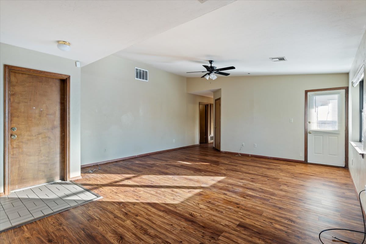 3916 Southwest Mesquite Drive – photo 2
