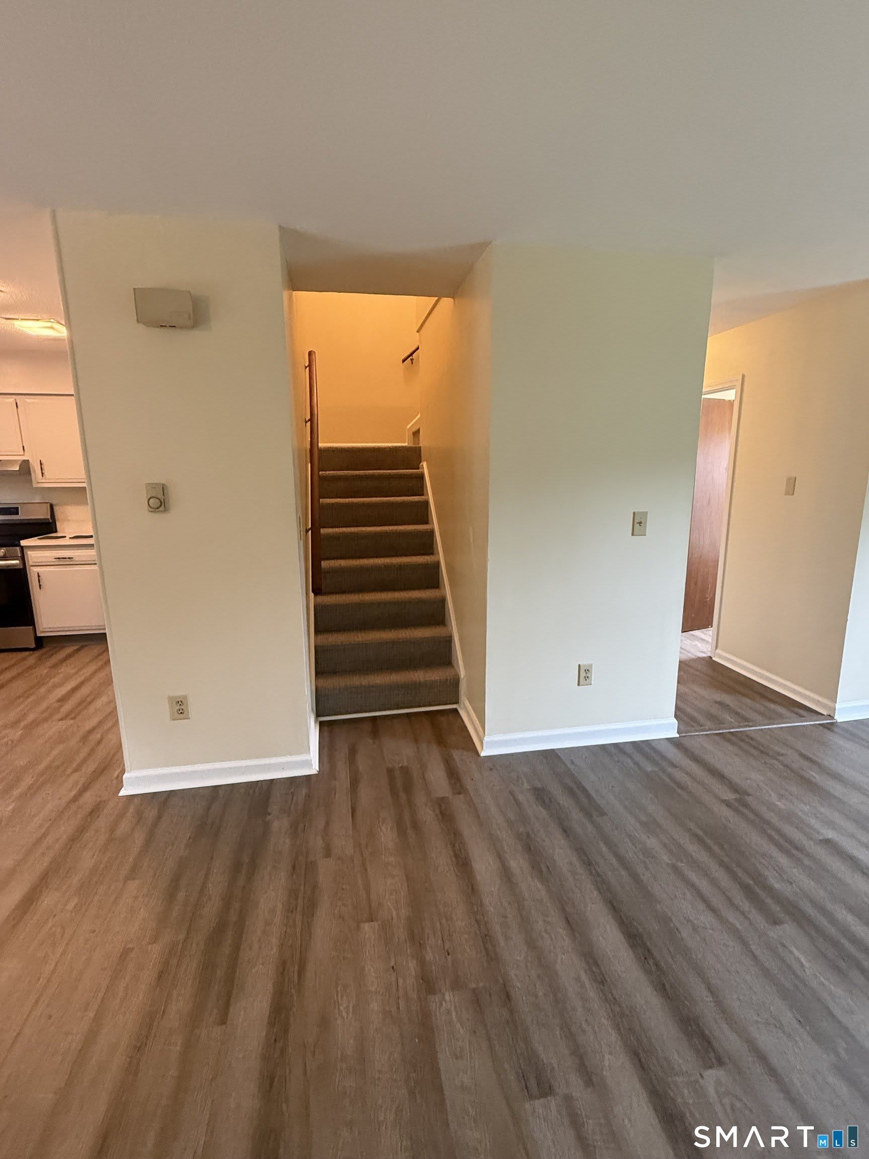 137 West Bridge Street – photo 4