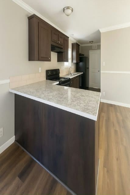 208 Barrow St – photo 4