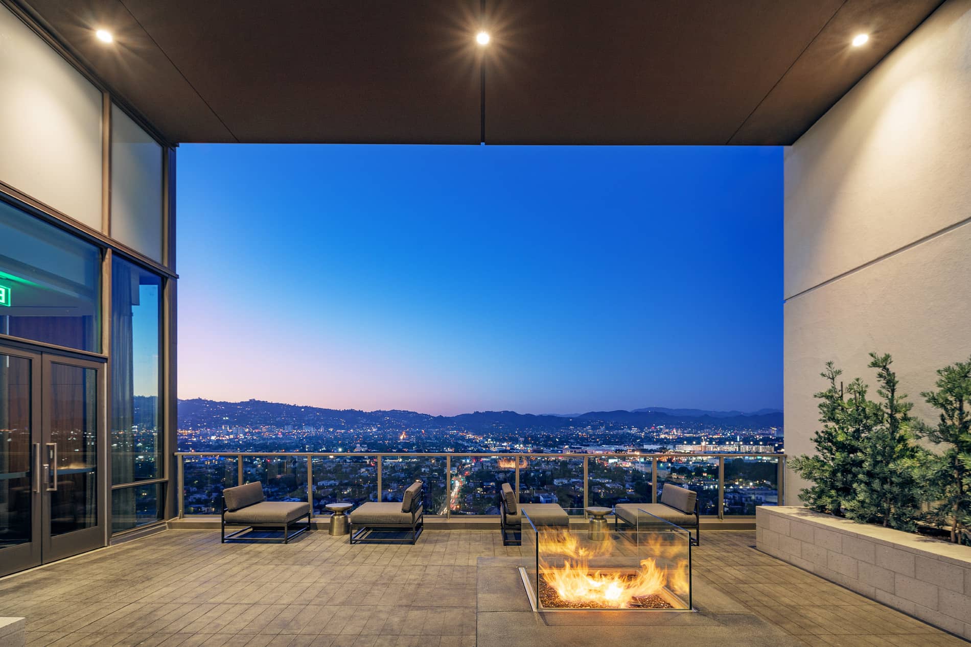 Vision on Wilshire – photo 3